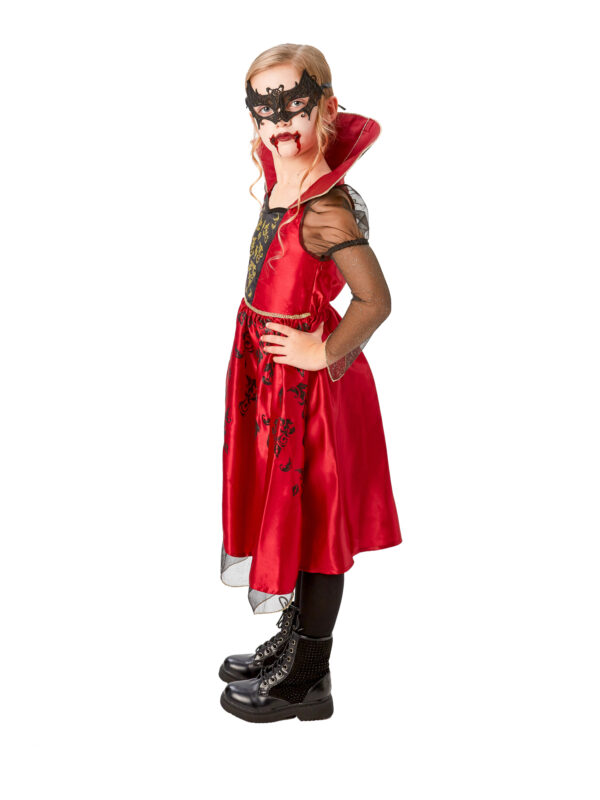 Vampiress - Image 2